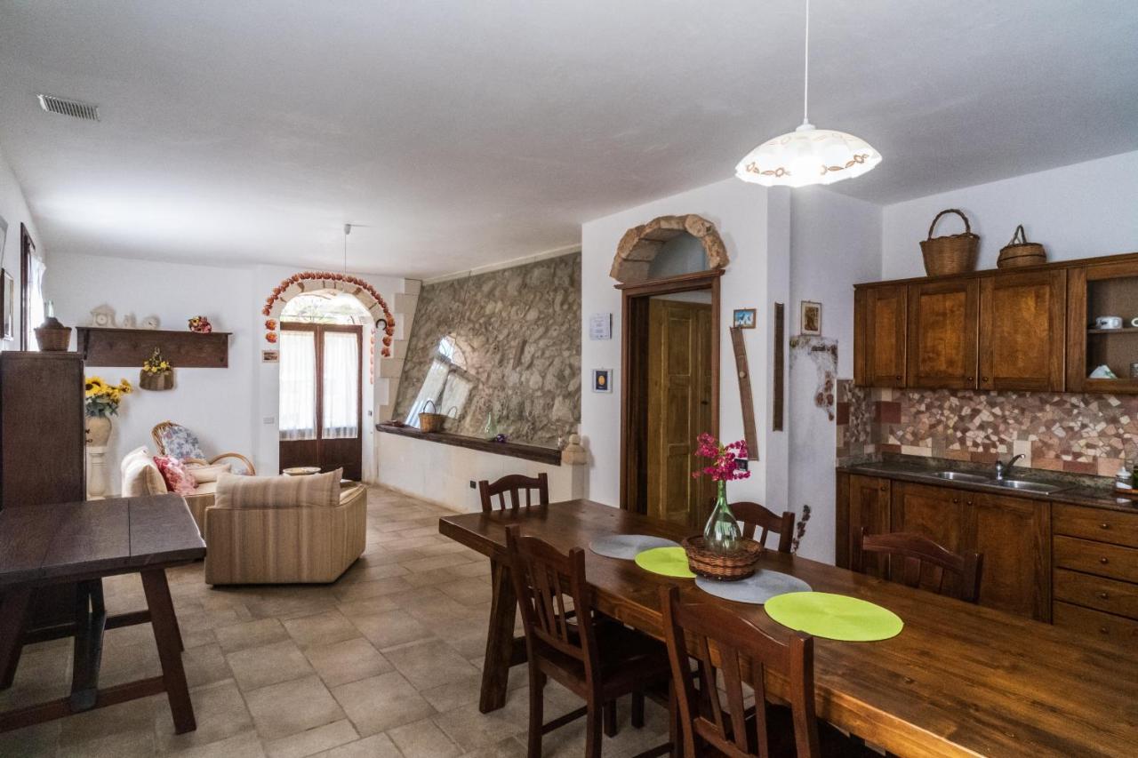Palacca, Trullo Salentino Andrano Buitenkant foto