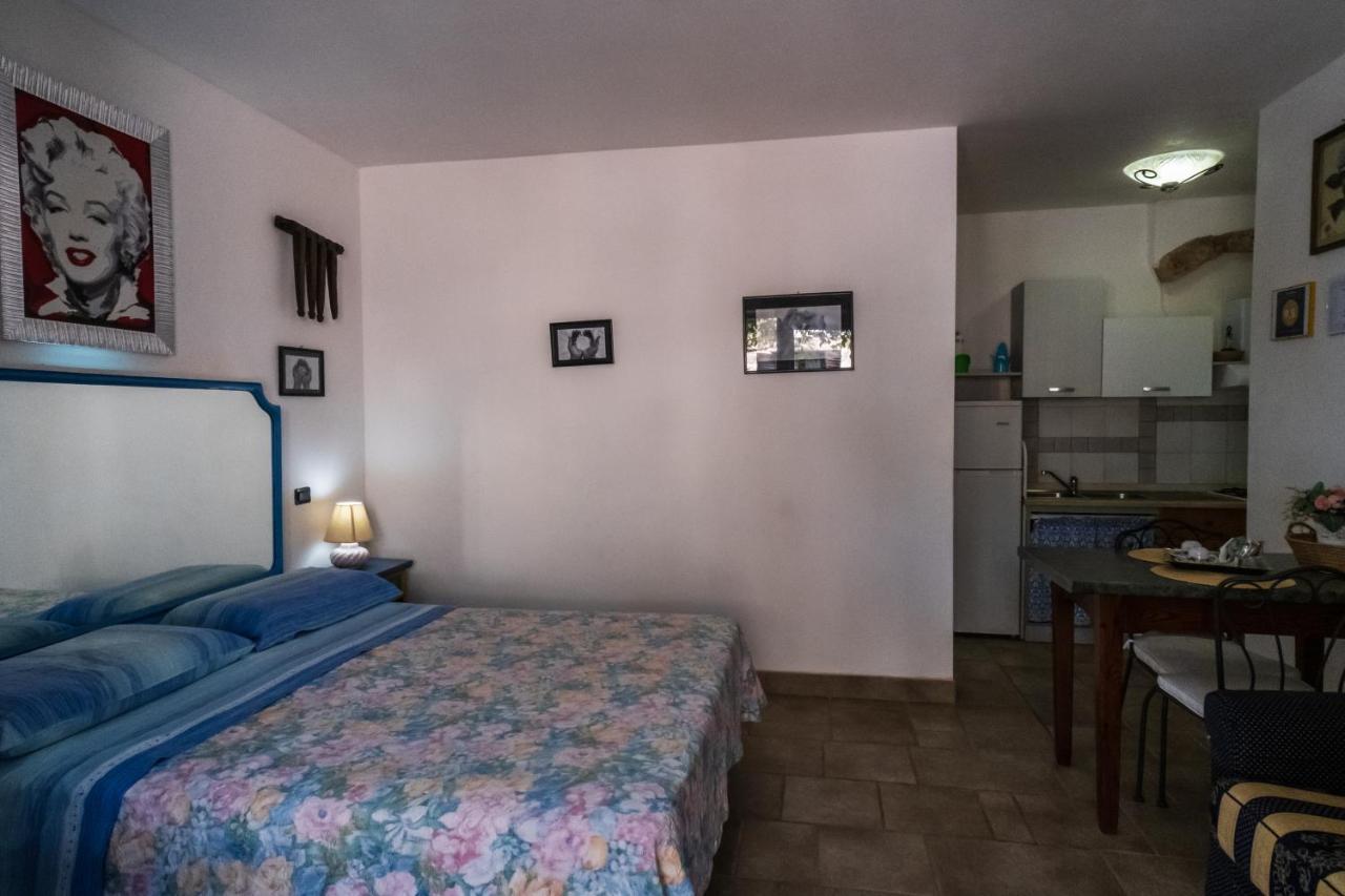 Palacca, Trullo Salentino Andrano Buitenkant foto